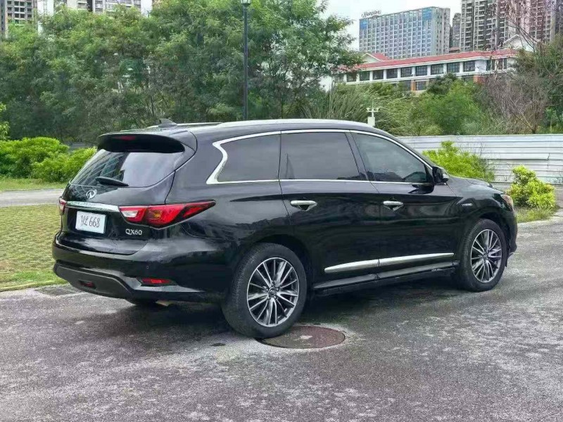 南宁20年英菲尼迪QX607