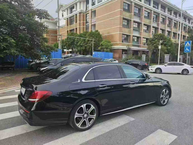 南寧16年奔馳E7