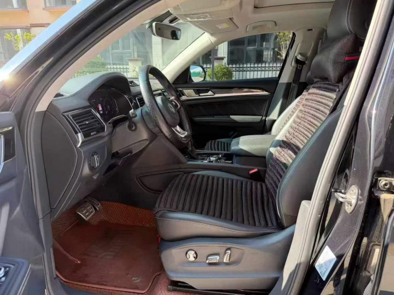 鶴壁19年大眾途昂7