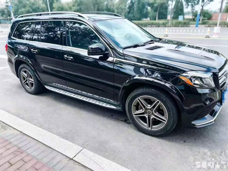 东营17年奔驰GLS2