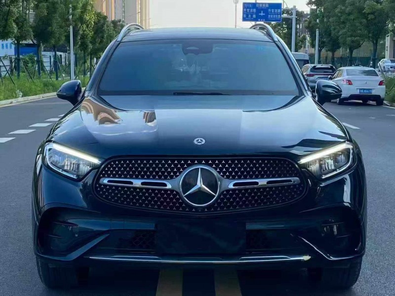 宜昌23年奔驰GLC1