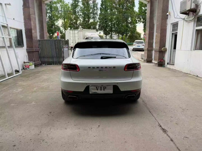 常州15年保时捷Macan9