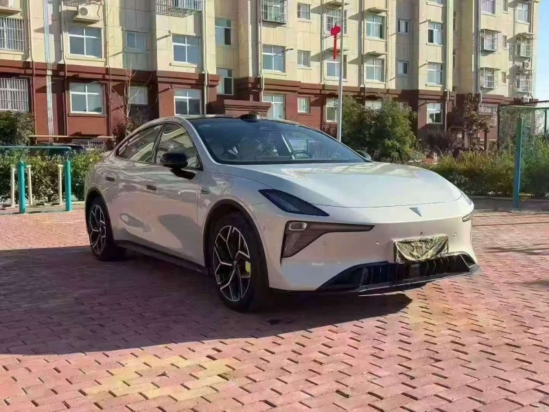 東營25年長安汽車深藍2