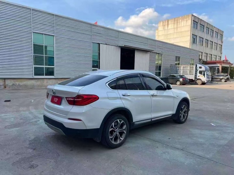 东营16年宝马X47