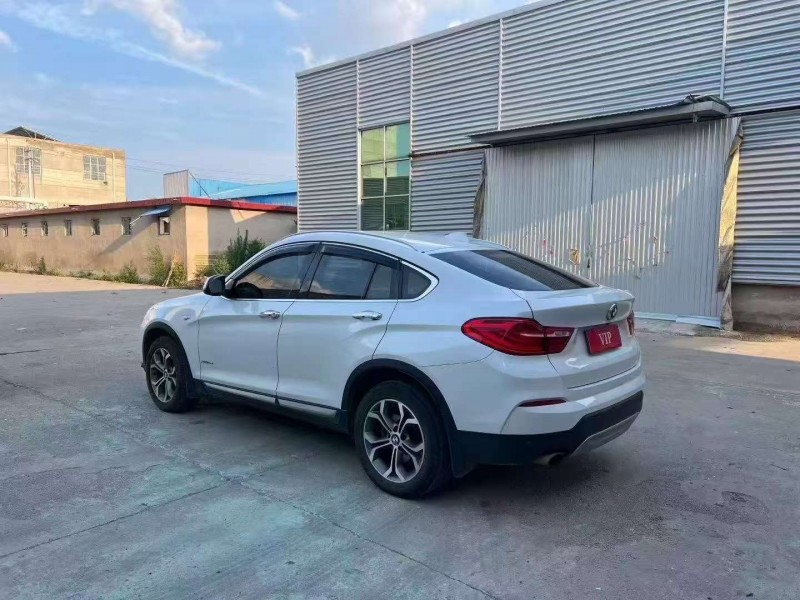 东营16年宝马X48
