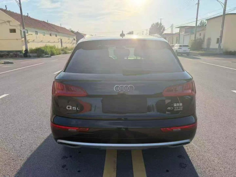 东营20年奥迪Q57