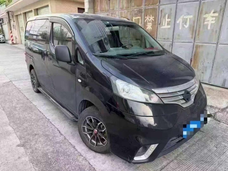 佛山17年日产NV2002