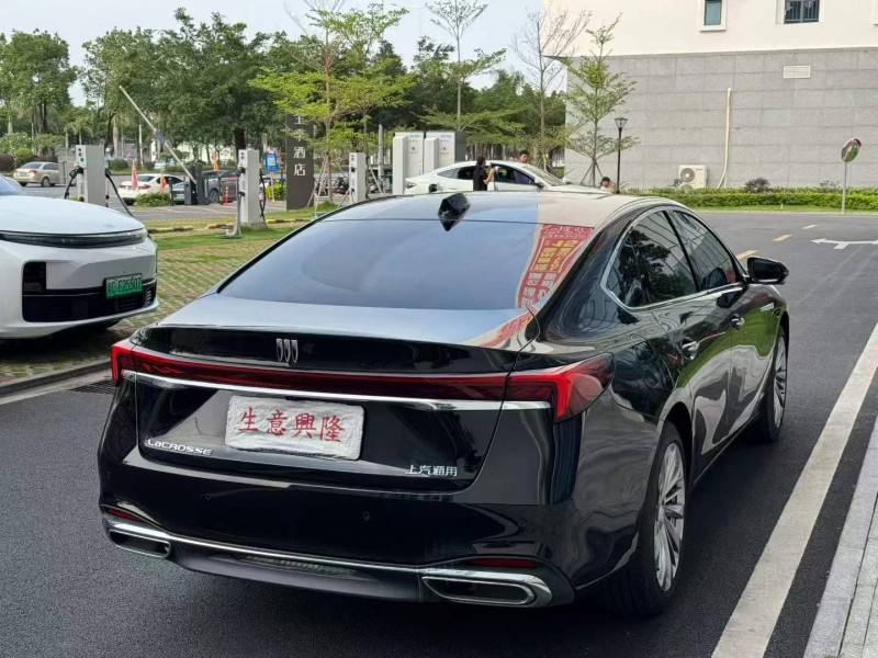 阳江25年别克君越9