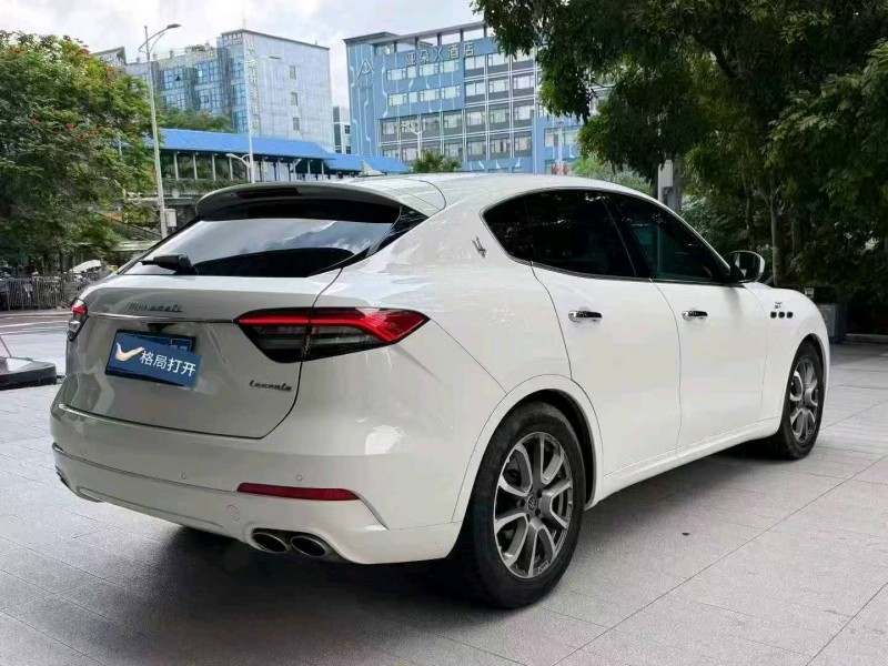 广州23年玛莎拉蒂Levante4