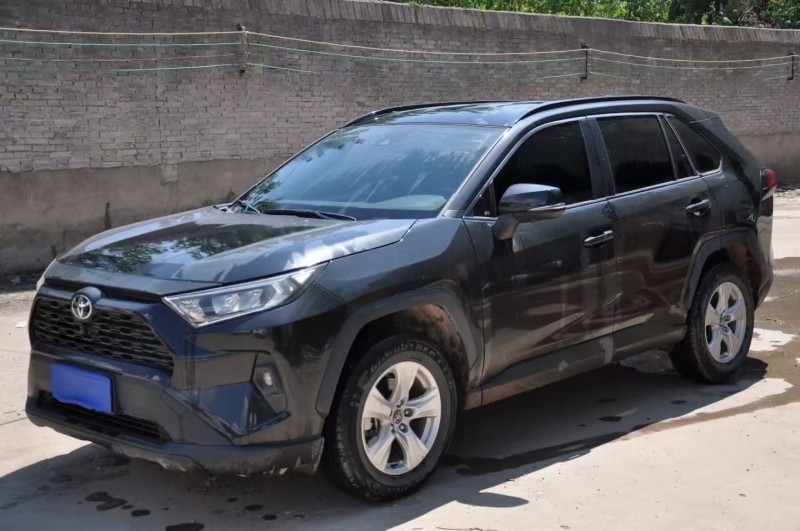 郑州26年丰田RAV4荣放3