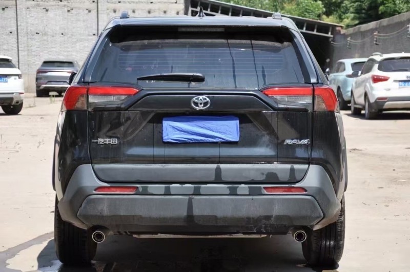 郑州26年丰田RAV4荣放9