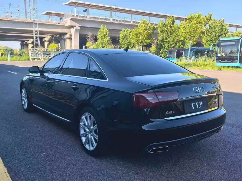 天津15年奥迪A6L8