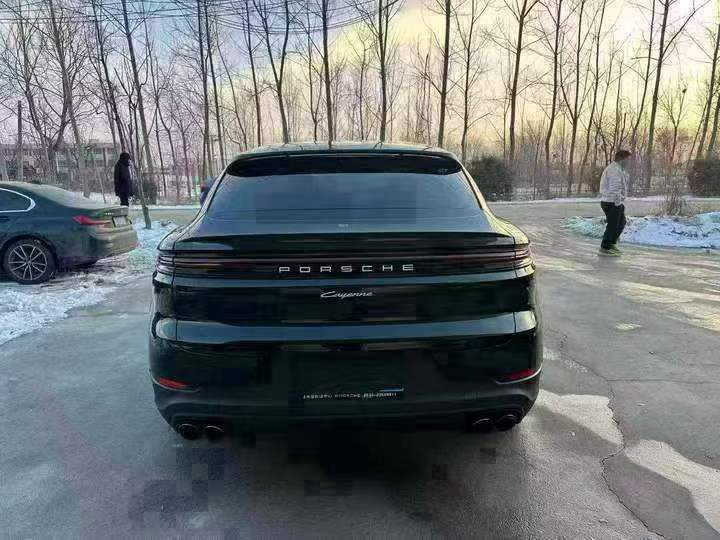 徐州23年保時捷卡宴9