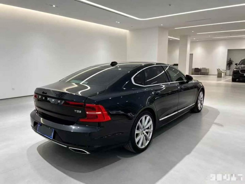 东营20年沃尔沃S908