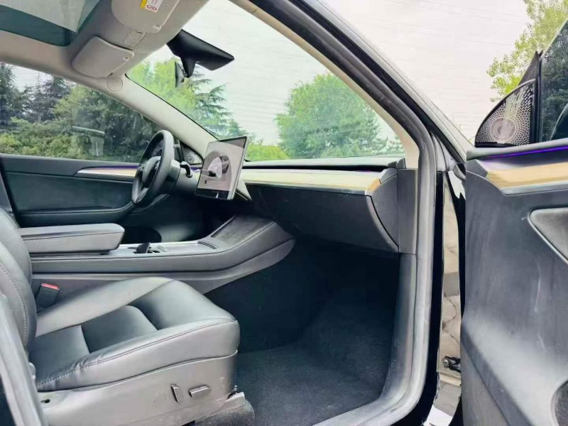 烟台22年特斯拉MODEL Y7