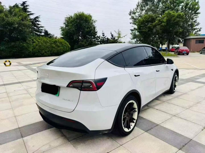 烟台22年特斯拉MODEL Y8