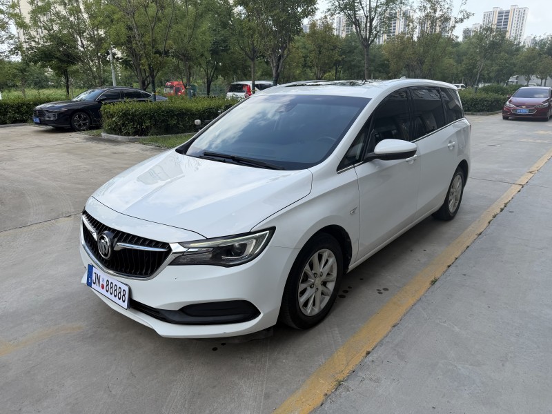 济宁18年别克GL63
