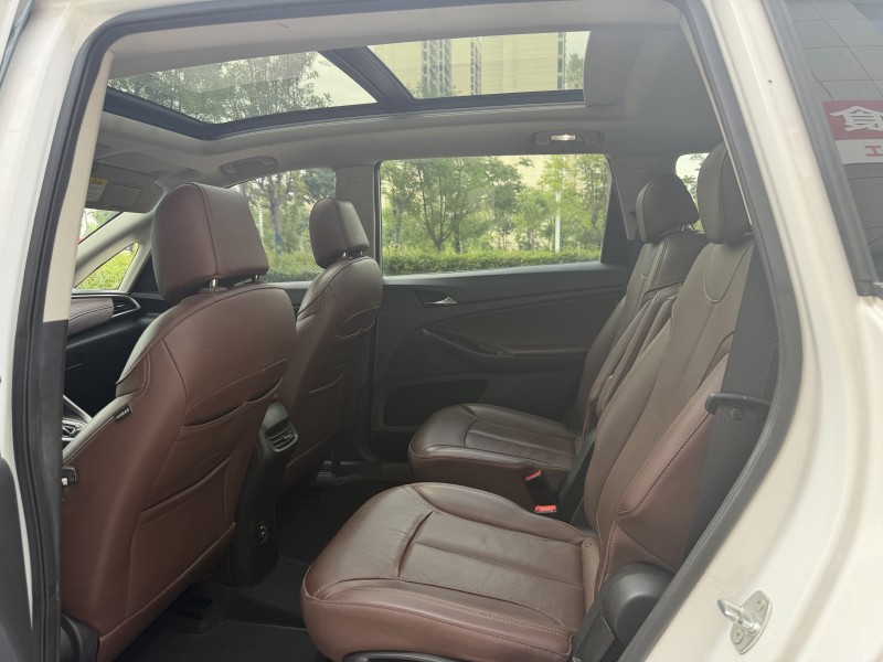 济宁18年别克GL67