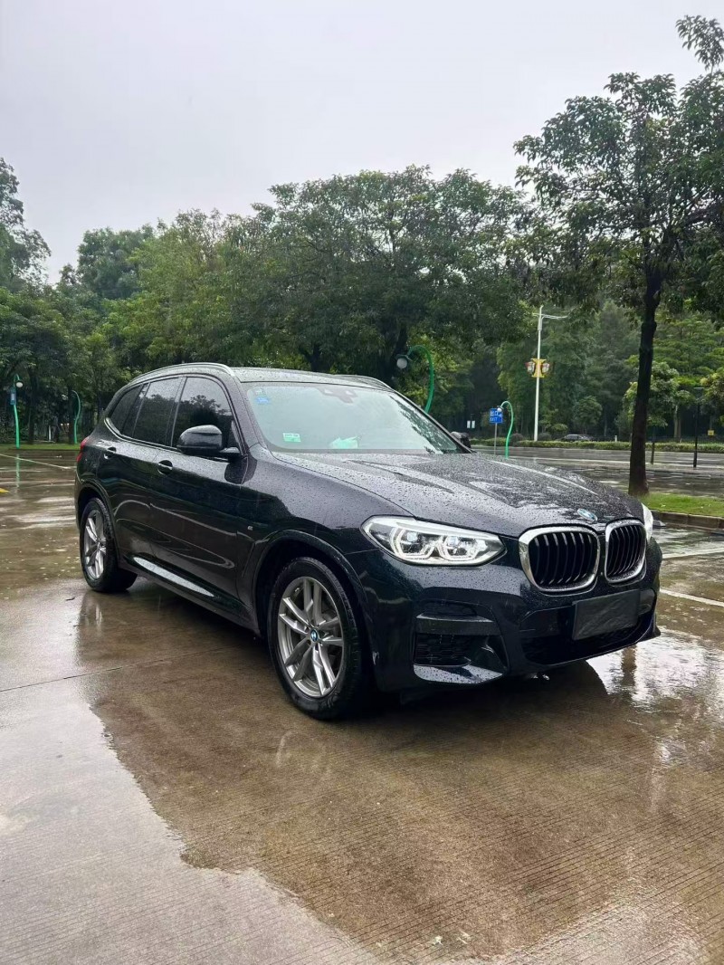 广州19年宝马X33
