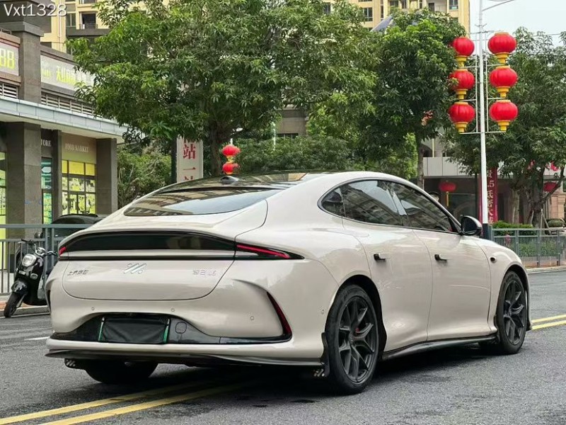 东莞24年智己L68