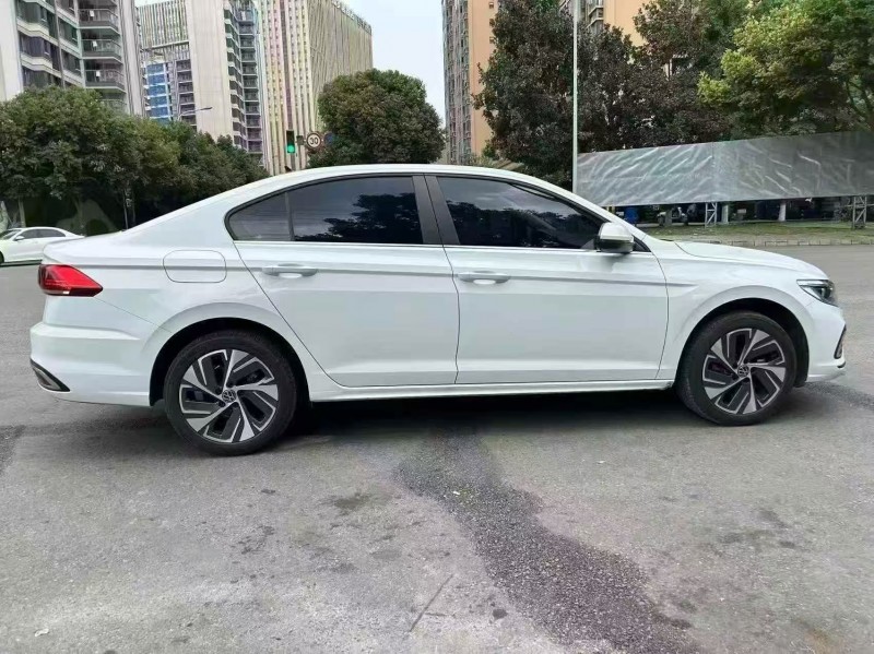 成都25年大众宝来7