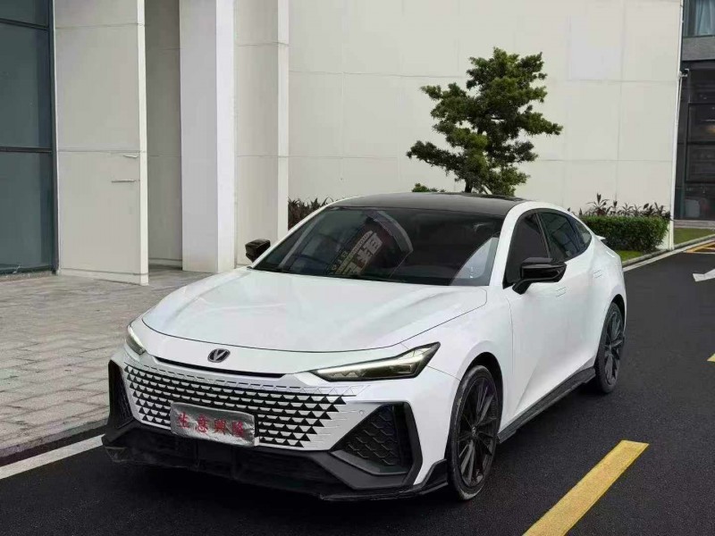 汕頭24年長安汽車UNI3