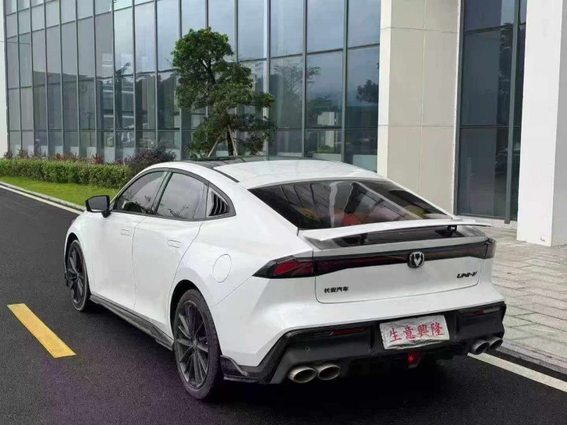 汕頭24年長安汽車UNI5