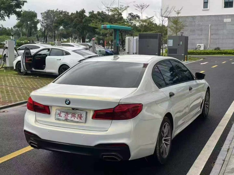 汕頭18年寶馬5系8
