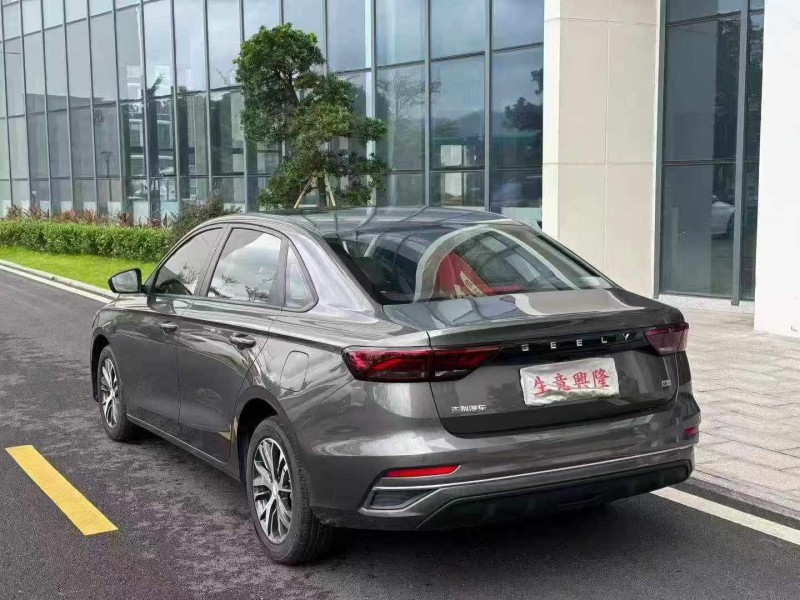 河源23年吉利帝豪5