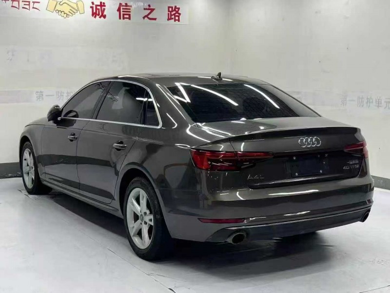 潍坊18年奥迪A4L8