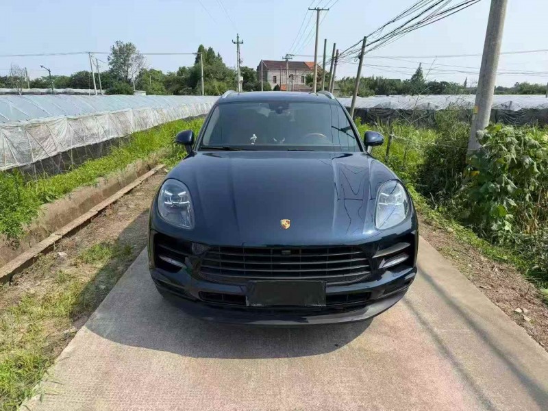 金華18年保時捷Macan1