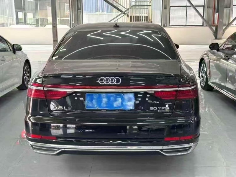 广州21年奥迪A8L9