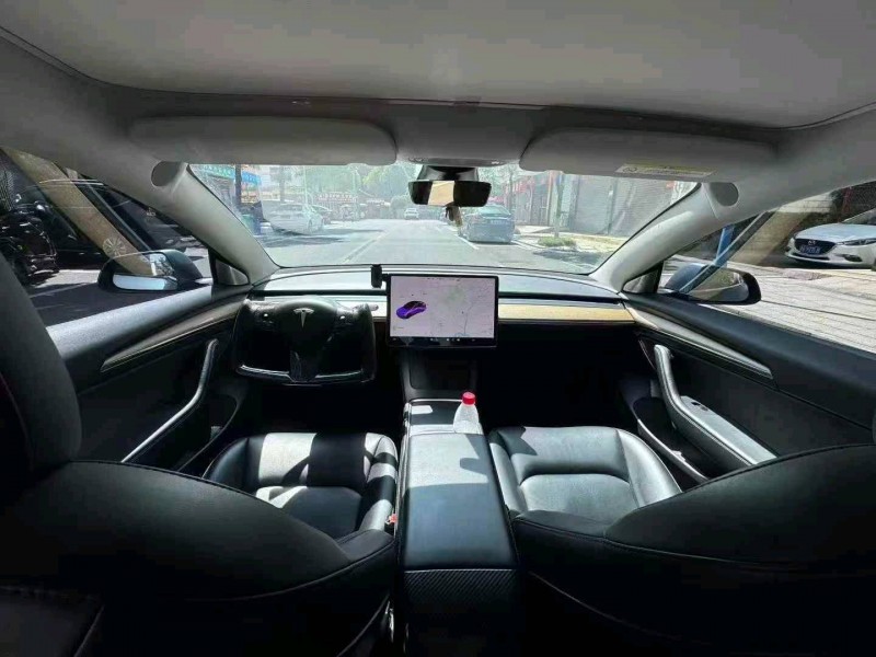 长沙21年特斯拉MODEL 36