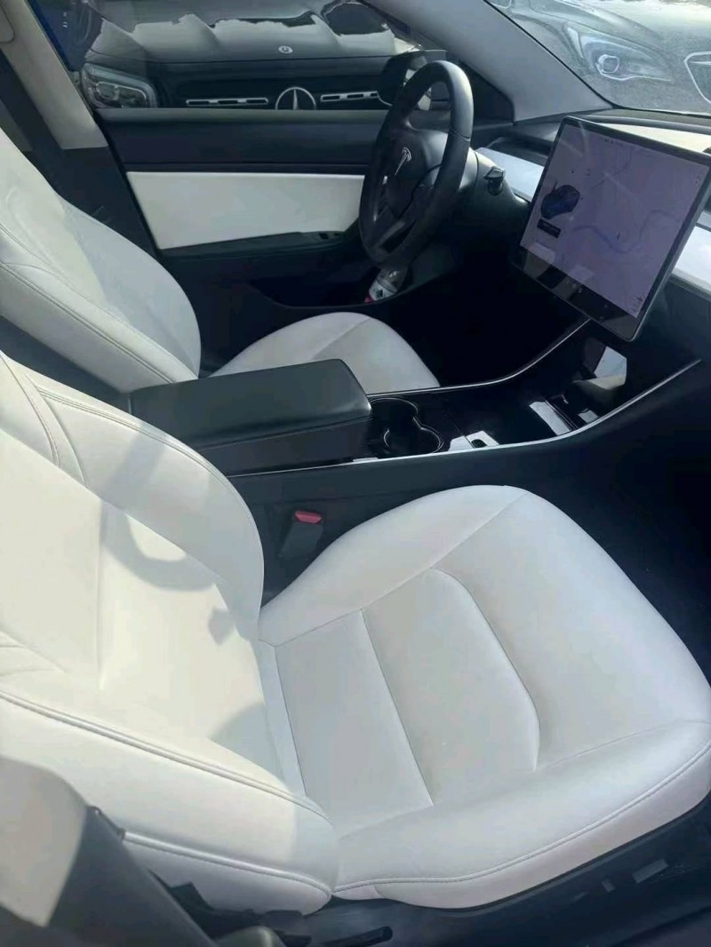 济南20年特斯拉MODEL 37
