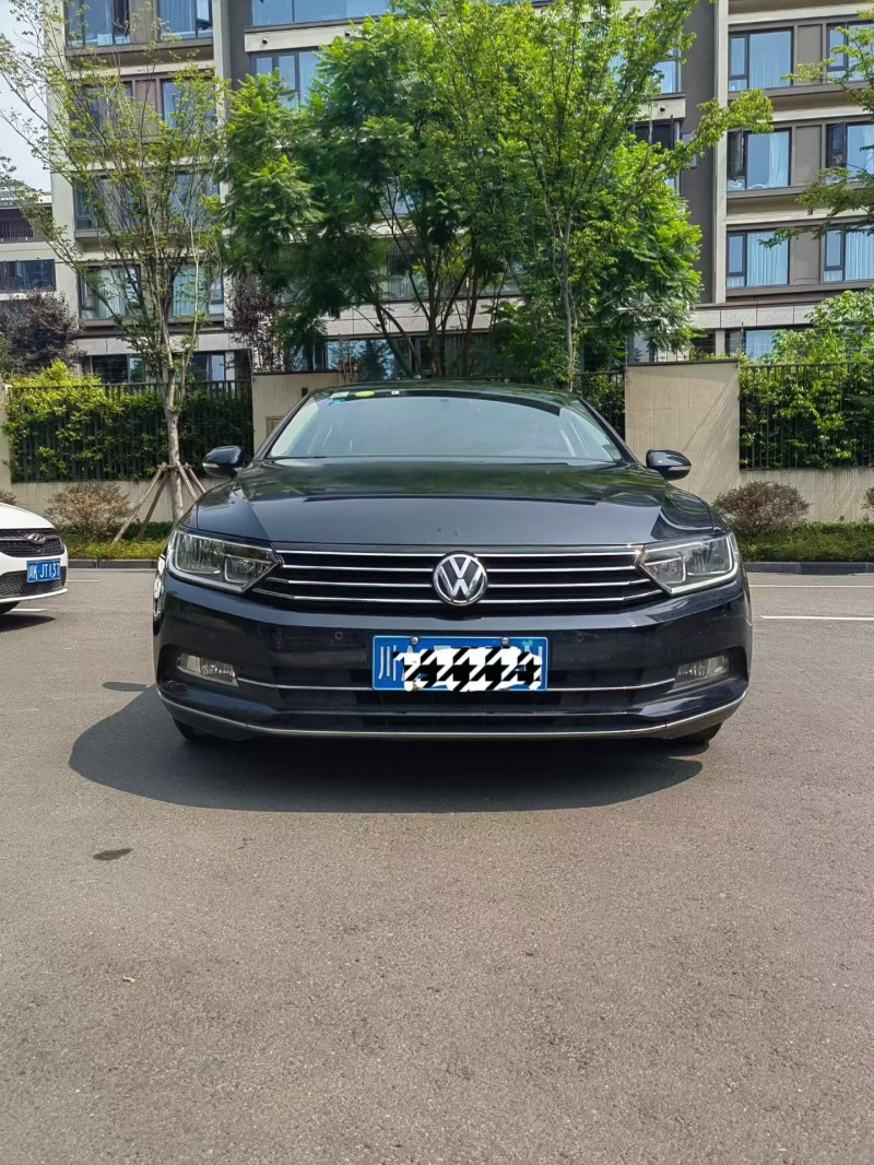 成都18年大众迈腾1