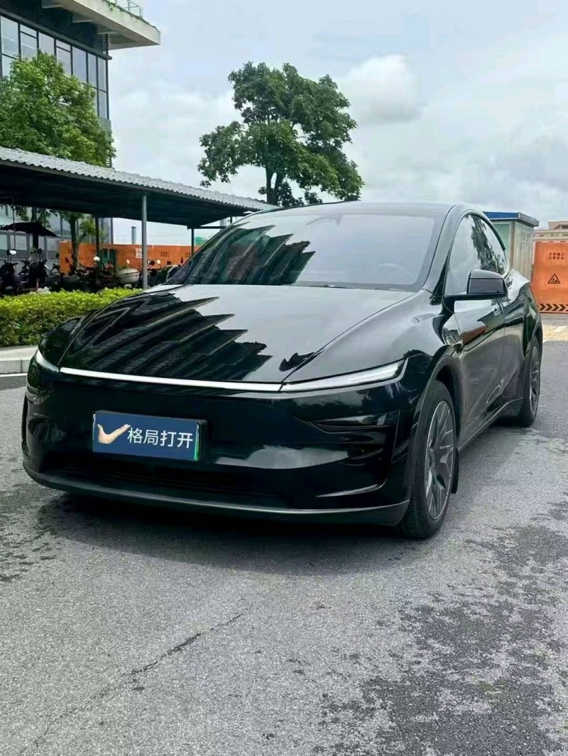 深圳25年特斯拉MODEL Y3