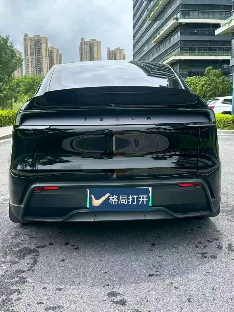 深圳25年特斯拉MODEL Y8