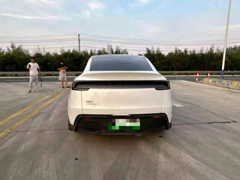 徐州25年特斯拉MODEL Y7