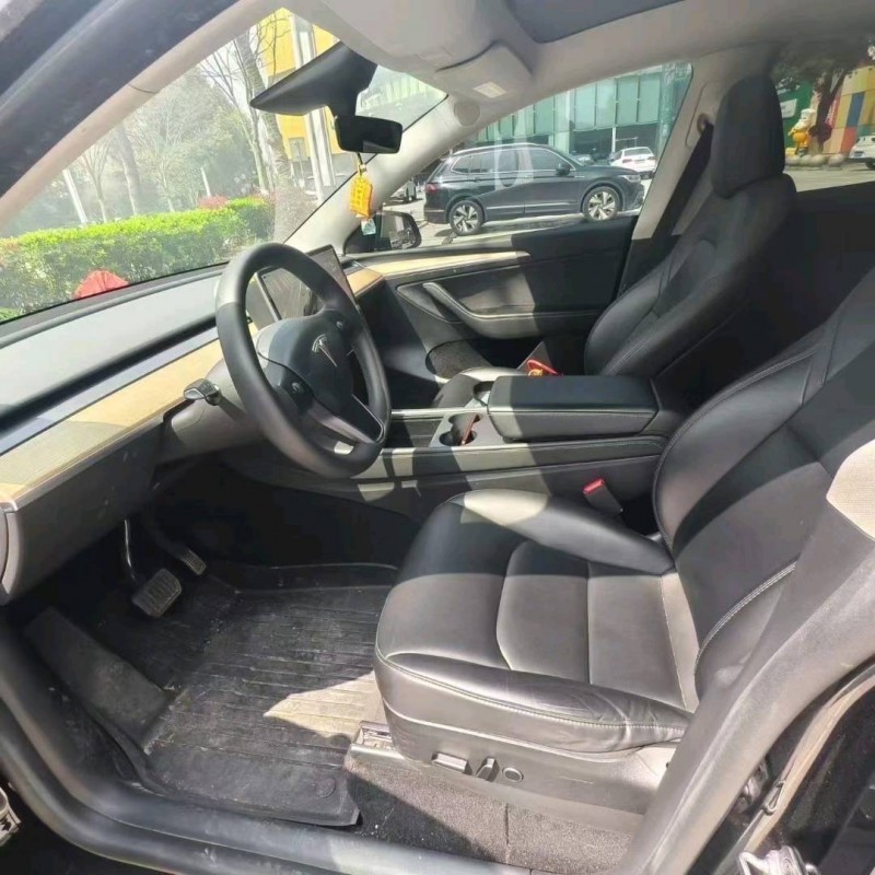 开封23年特斯拉MODEL Y4