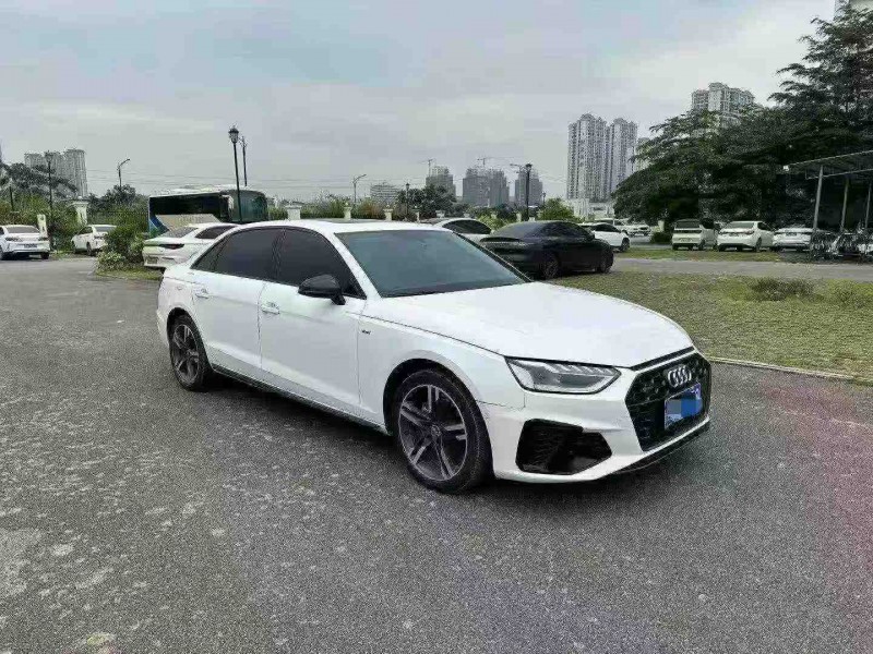 南宁22年奥迪A4L2