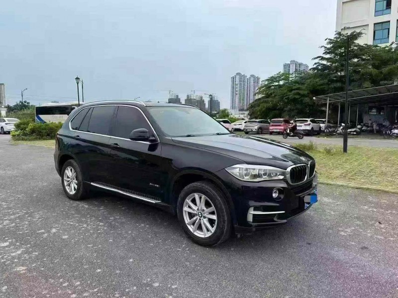 南宁17年宝马X52