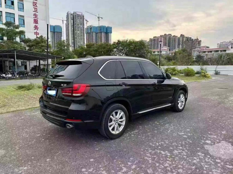 南宁17年宝马X57
