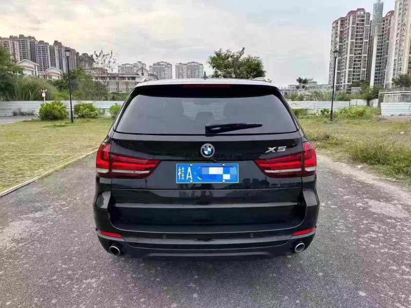 南宁17年宝马X59