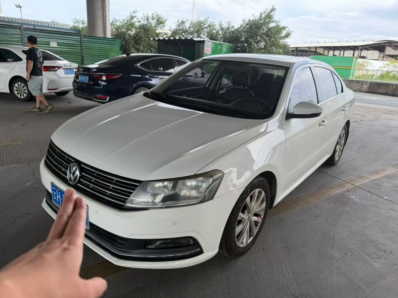 广州17年大众朗逸1