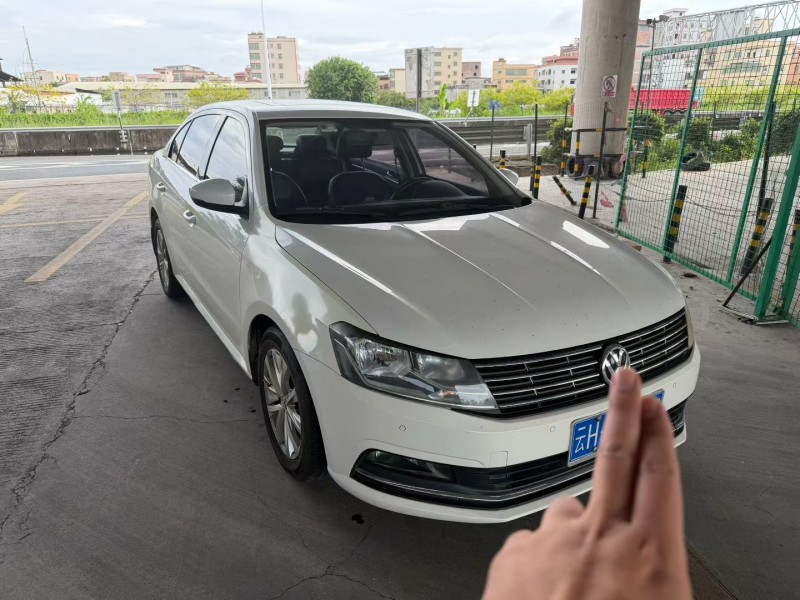 广州17年大众朗逸2