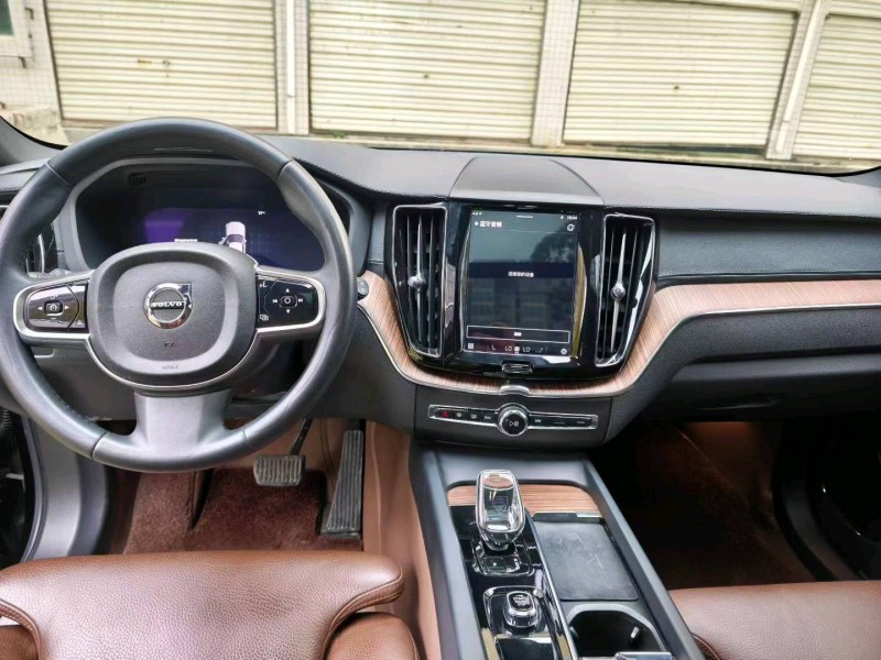 襄阳22年沃尔沃XC605