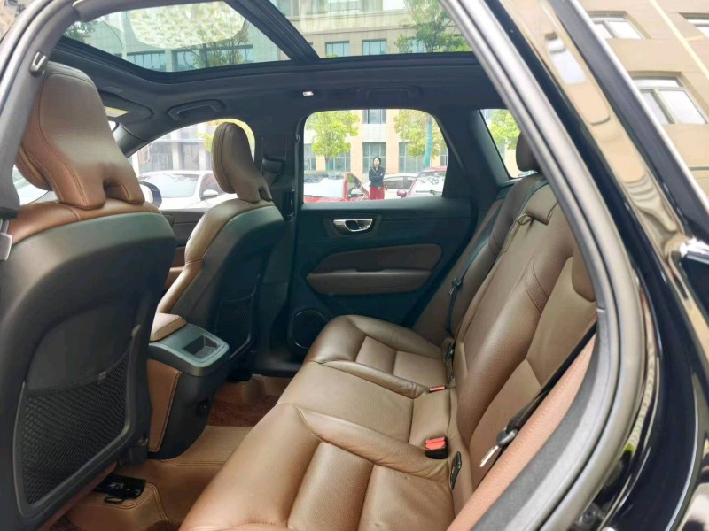 襄阳22年沃尔沃XC607