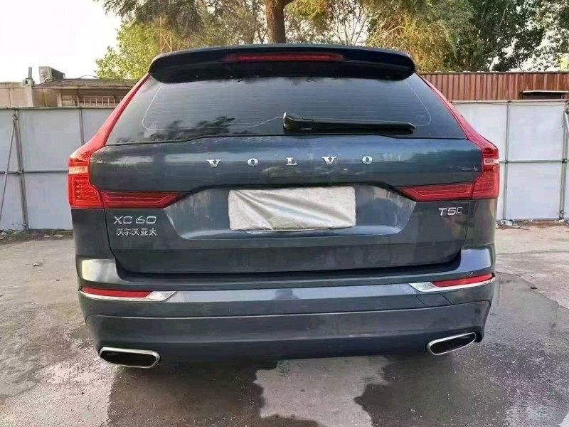 青岛20年沃尔沃XC608