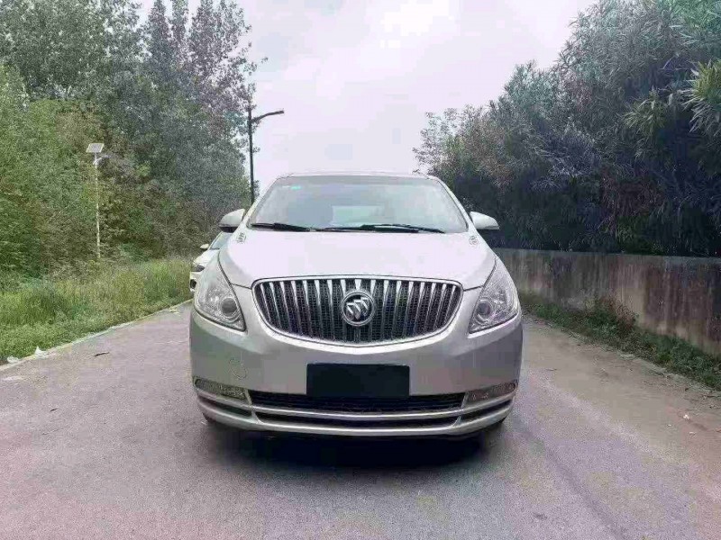 芜湖16年别克GL81