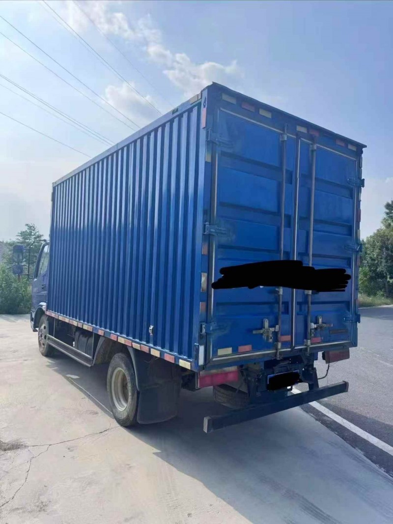 安阳24年飞碟箱货货车8